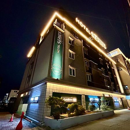 Series Hotel Gyeongju Exteriör bild
